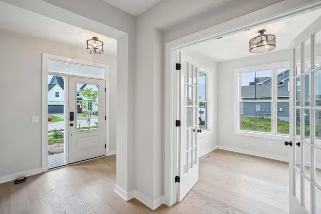 $904,110 | 5830 Freeland Court North, Hugo, MN 55038