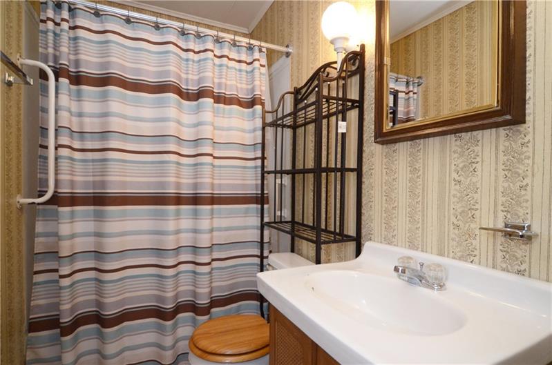 140 Walnut Street Beaver, PA 15009 - Photo 16 of 22