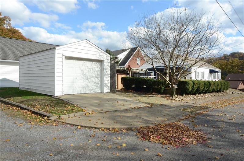 140 Walnut Street Beaver, PA 15009 - Photo 20 of 22