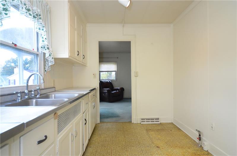 140 Walnut Street Beaver, PA 15009 - Photo 9 of 22