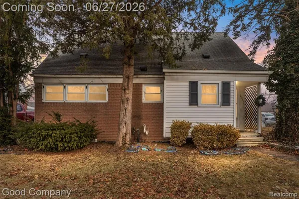 $149,000 | 20315 Lancaster Street, Harper Woods, MI 48225