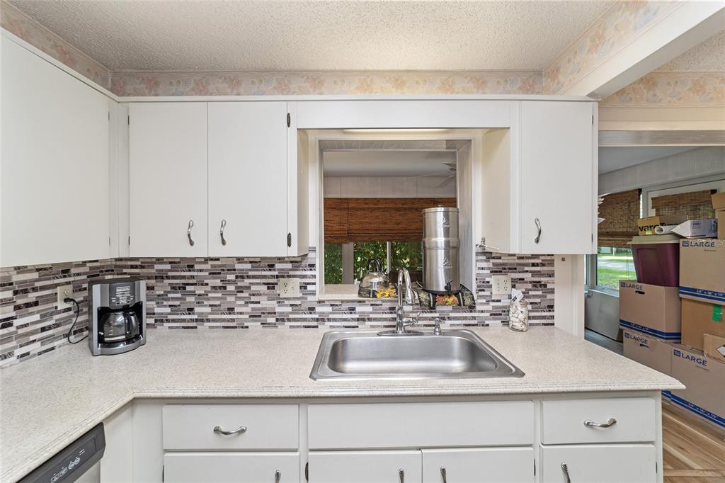 8711 Southwest 96th Lane, Unit D Ocala, FL 34481 - Photo 5 of 37