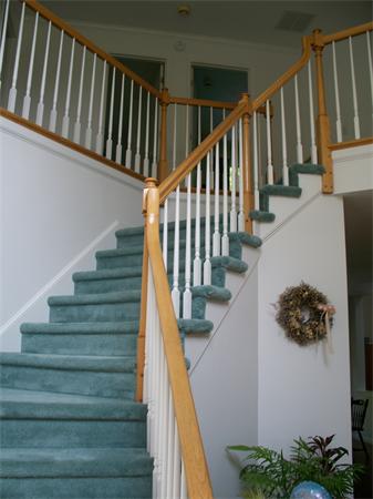22 Plantation Road Mansfield, MA 02048 - Photo 7 of 28 Gallery Image 7