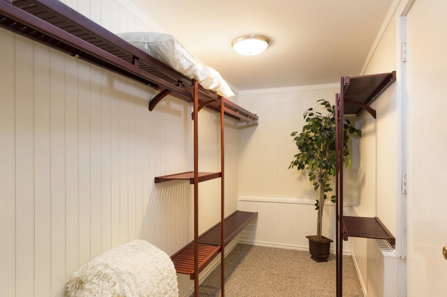 702 Lois Avenue Sunnyvale, CA 94087 - Photo 13 of 29