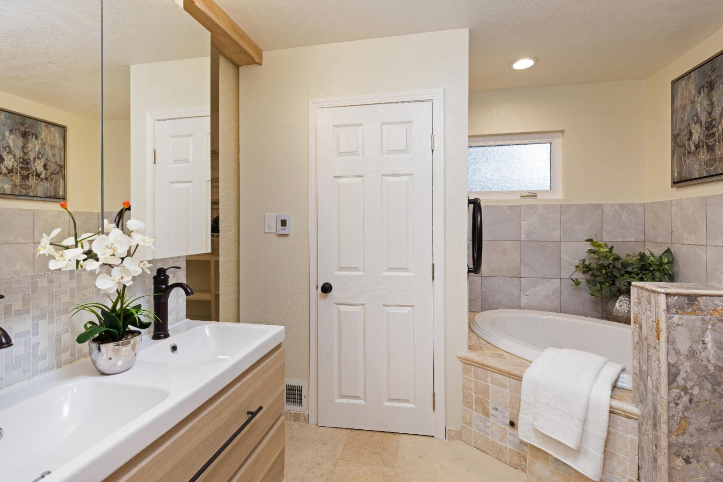 702 Lois Avenue Sunnyvale, CA 94087 - Photo 19 of 29