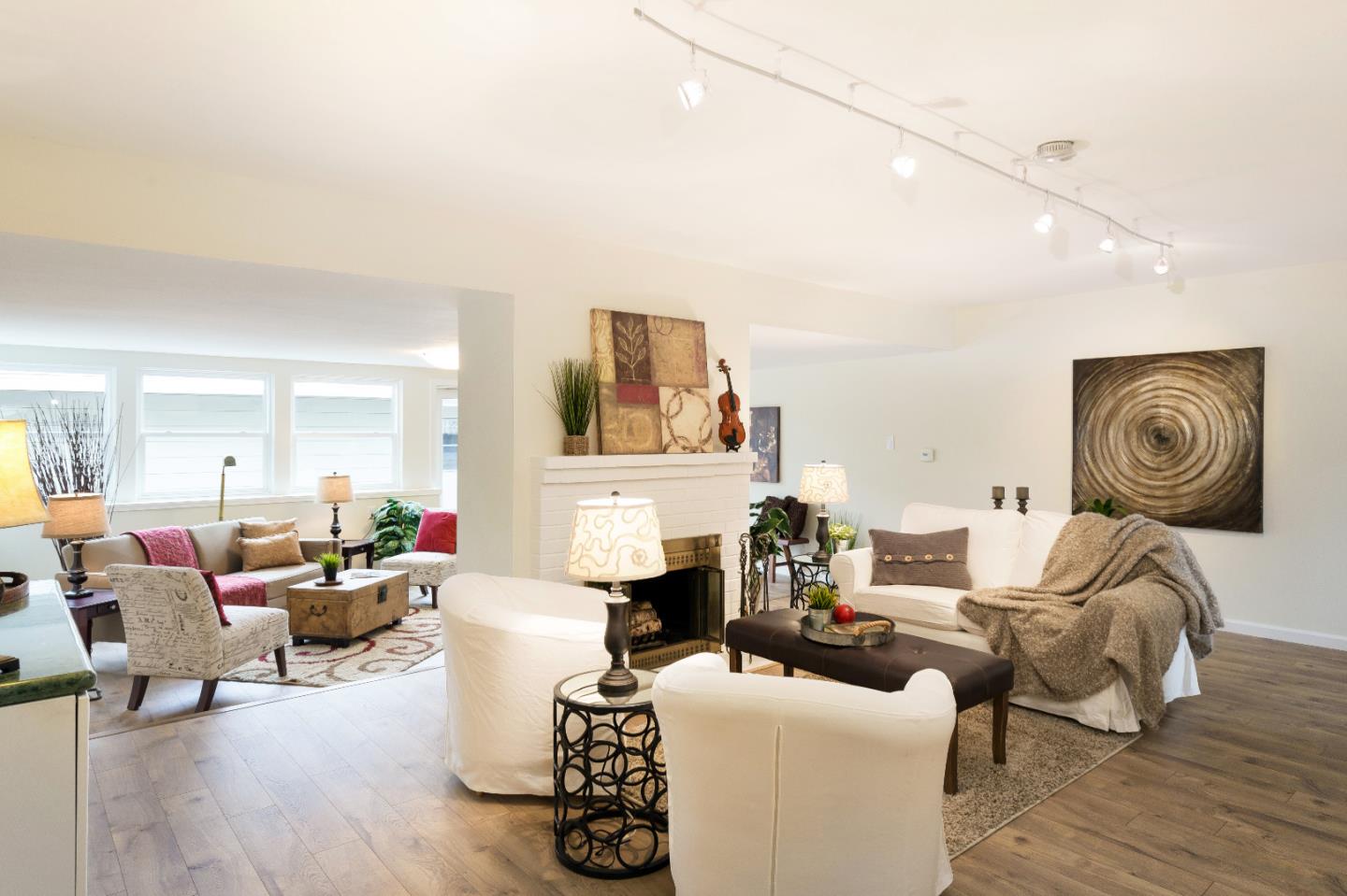 702 Lois Avenue Sunnyvale, CA 94087 - Photo 2 of 29