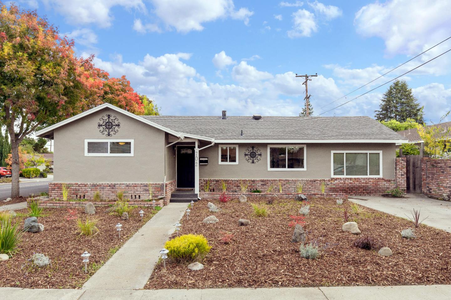 702 Lois Avenue Sunnyvale, CA 94087 - Photo 23 of 29