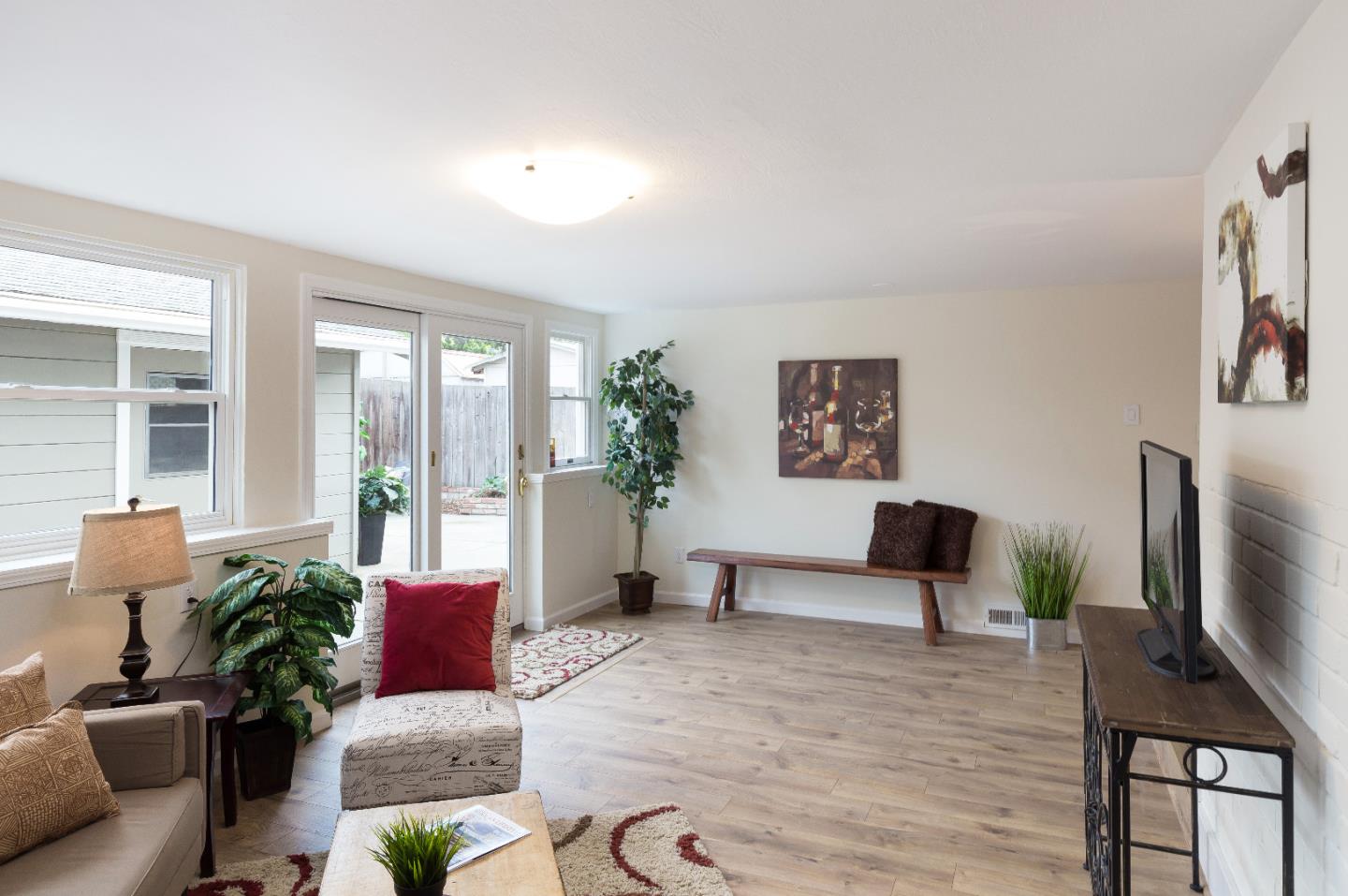 702 Lois Avenue Sunnyvale, CA 94087 - Photo 3 of 29