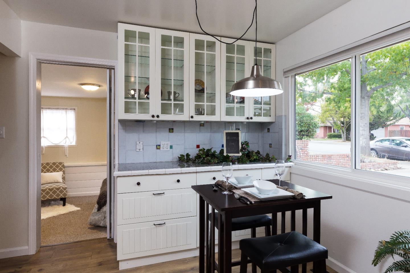 702 Lois Avenue Sunnyvale, CA 94087 - Photo 7 of 29