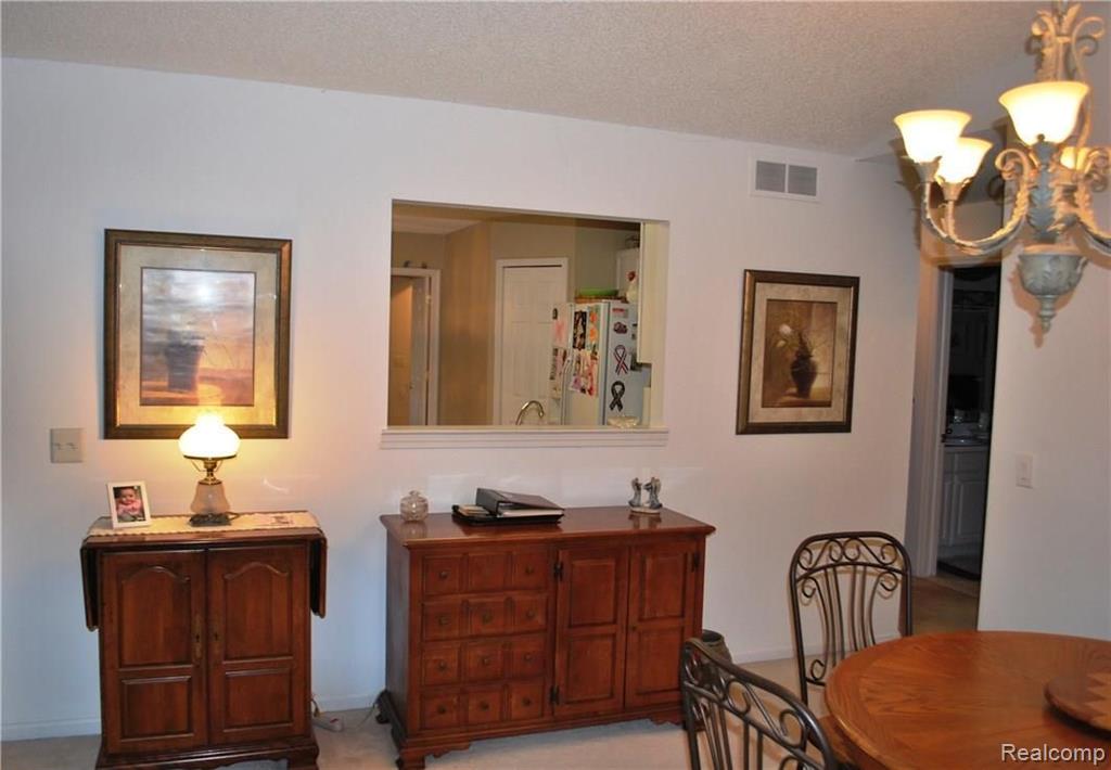21630 River Ridge, Unit 202 Farmington, MI 48335 - Photo 7 of 35