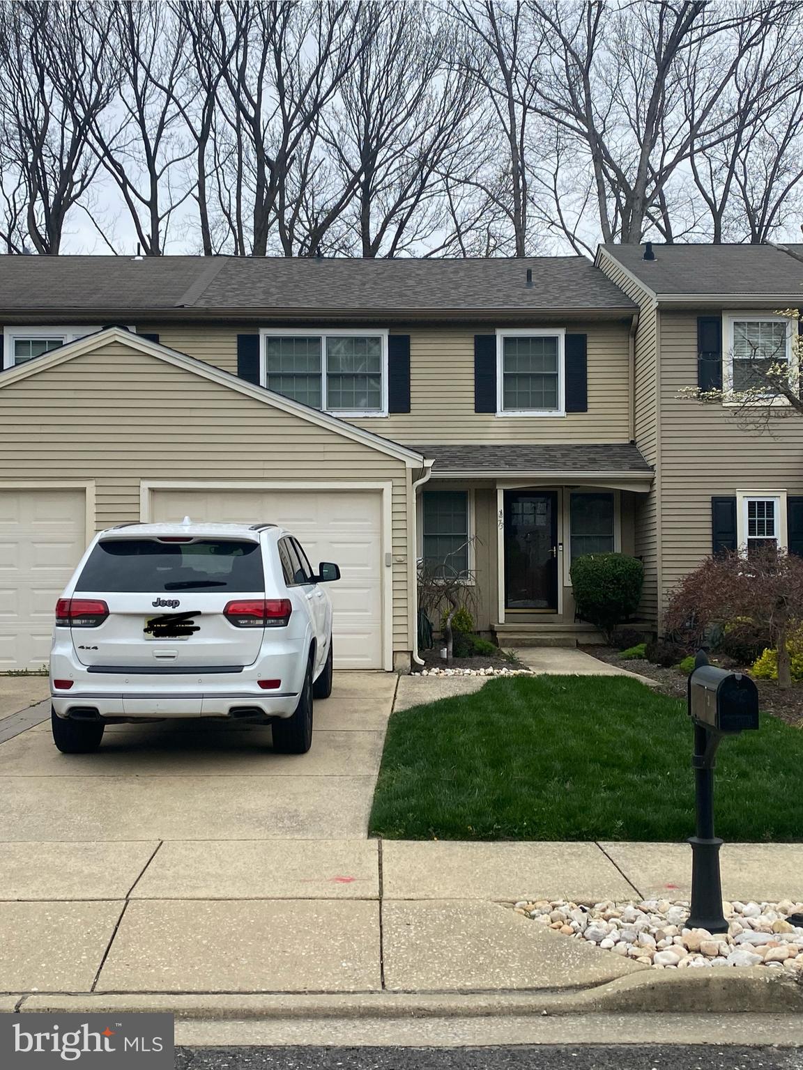 73 Farnwood Road Mount Laurel, NJ 08054 - Photo 2 of 28 Front of Home