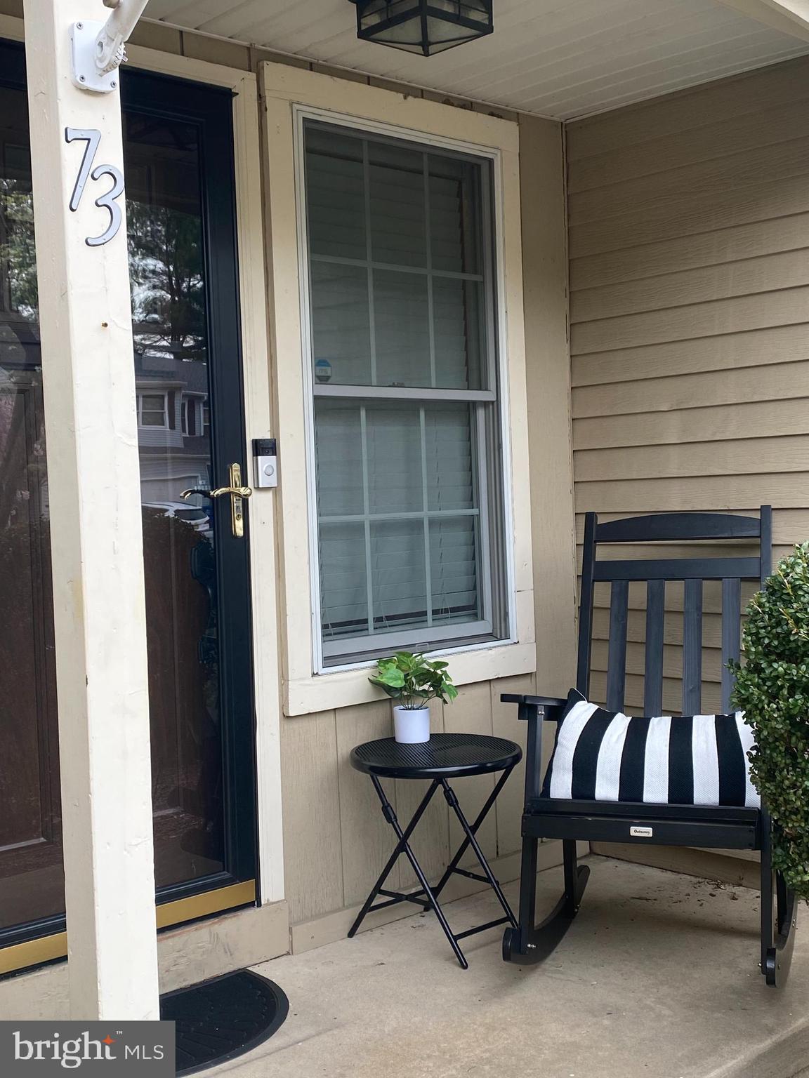 73 Farnwood Road Mount Laurel, NJ 08054 - Photo 3 of 28 Front Porch