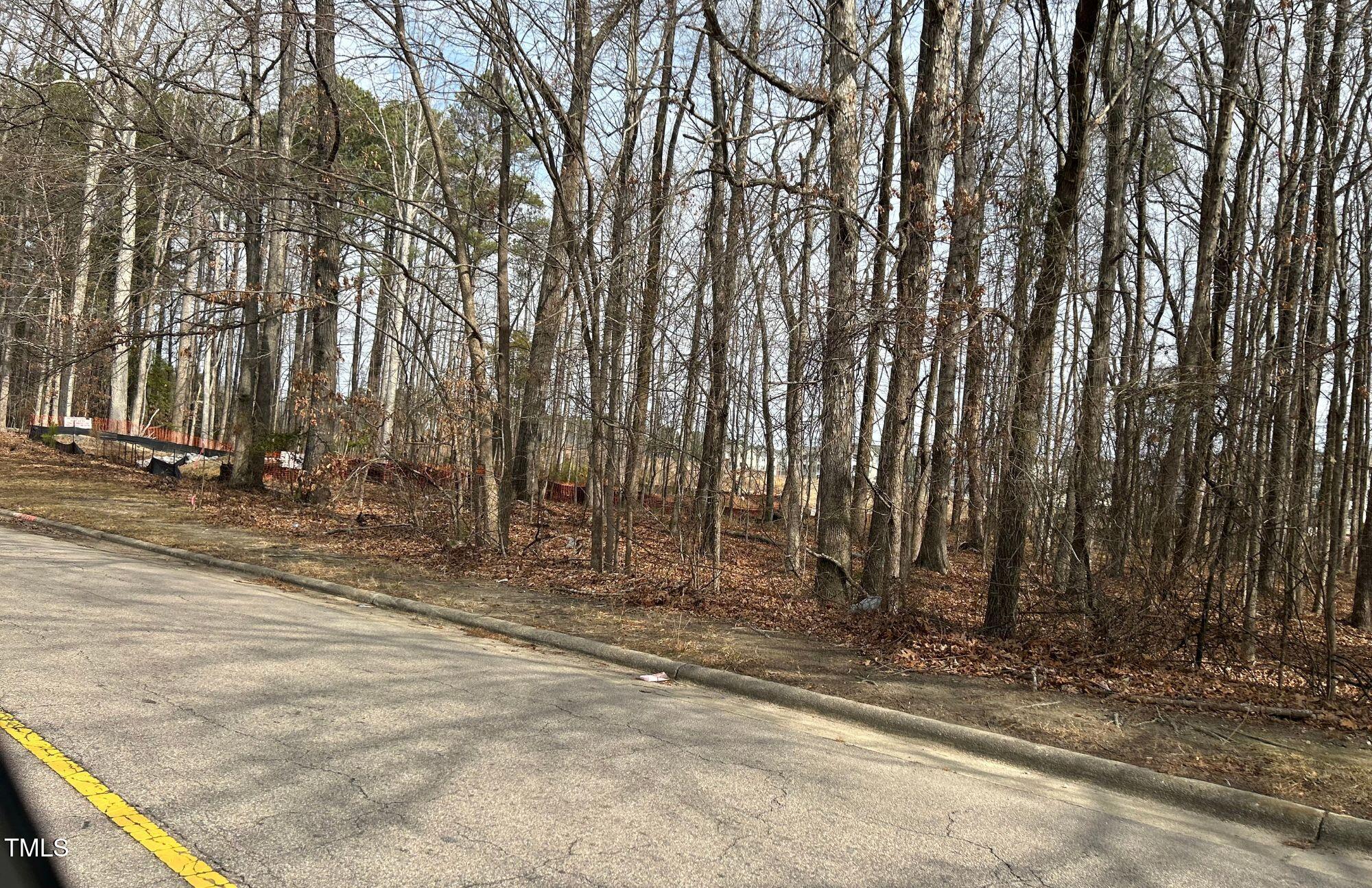 1424 Hedingham Boulevard Raleigh, NC 27604 - Photo 6 of 8 8