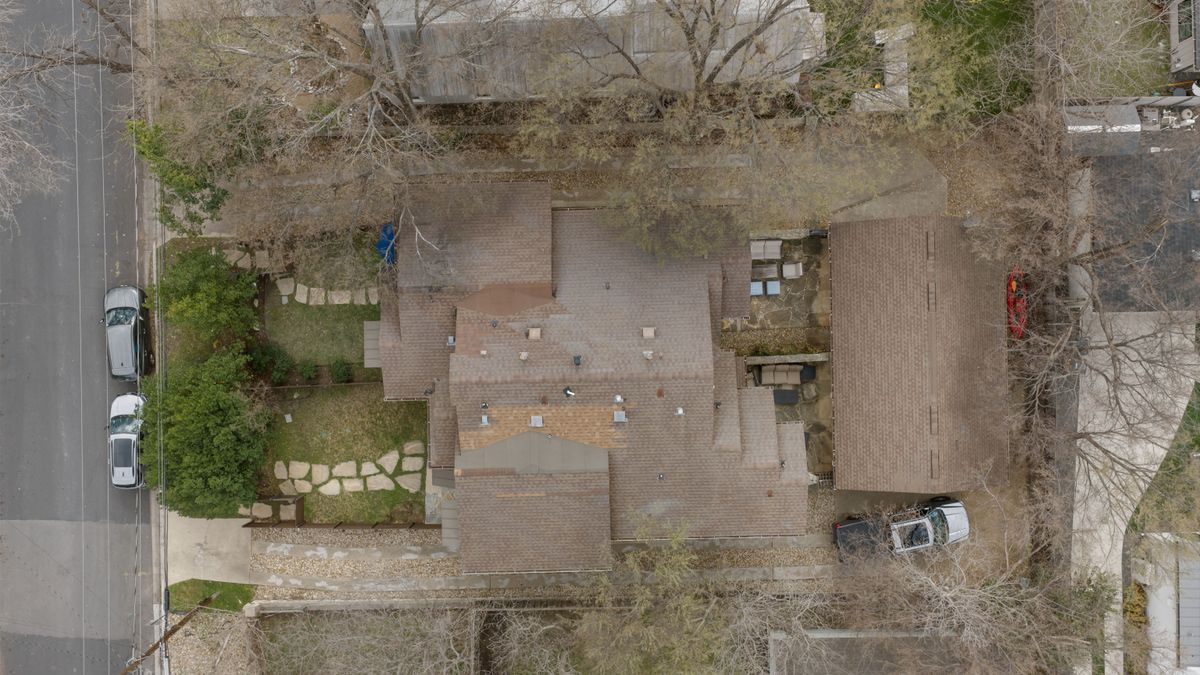 2002 Kinney Avenue, Unit A Austin, TX 78704 - Photo 25 of 26 view of a bathroom