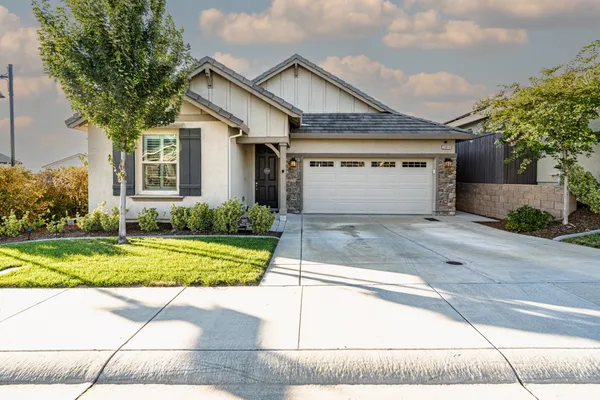 $640,000 | 2811 Boxcar Drive, Rocklin, CA 95765
