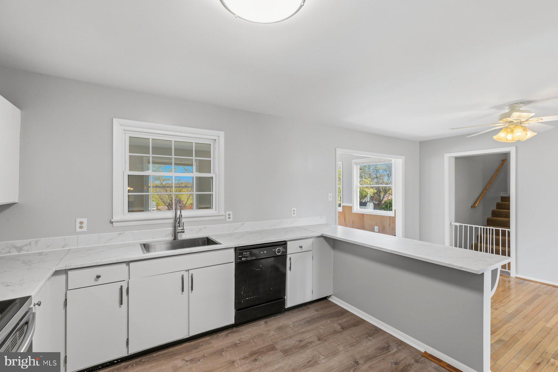2406 Neudecker Road Westminster, MD 21157 - Photo 8 of 30