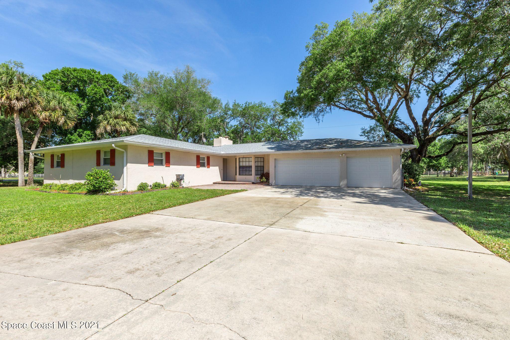 1900 Palomino Road Melbourne, FL 32934 - Photo 1 of 56 NrH1iB-w