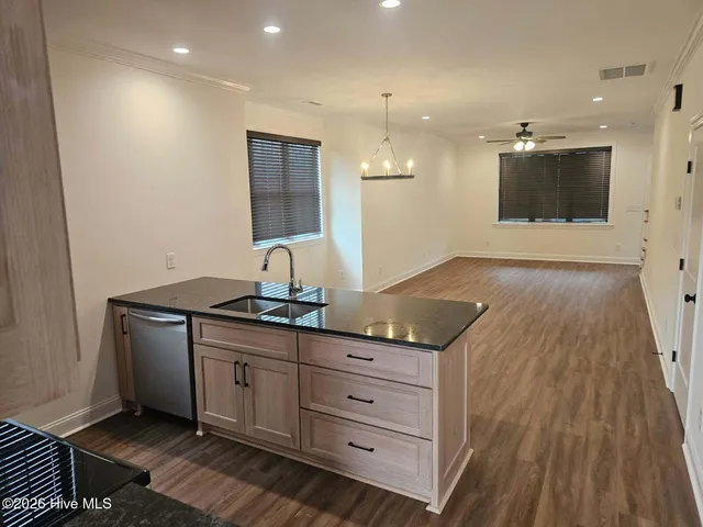 $1,400 | 3515 Old Highway 11, Deep Run, NC 28525