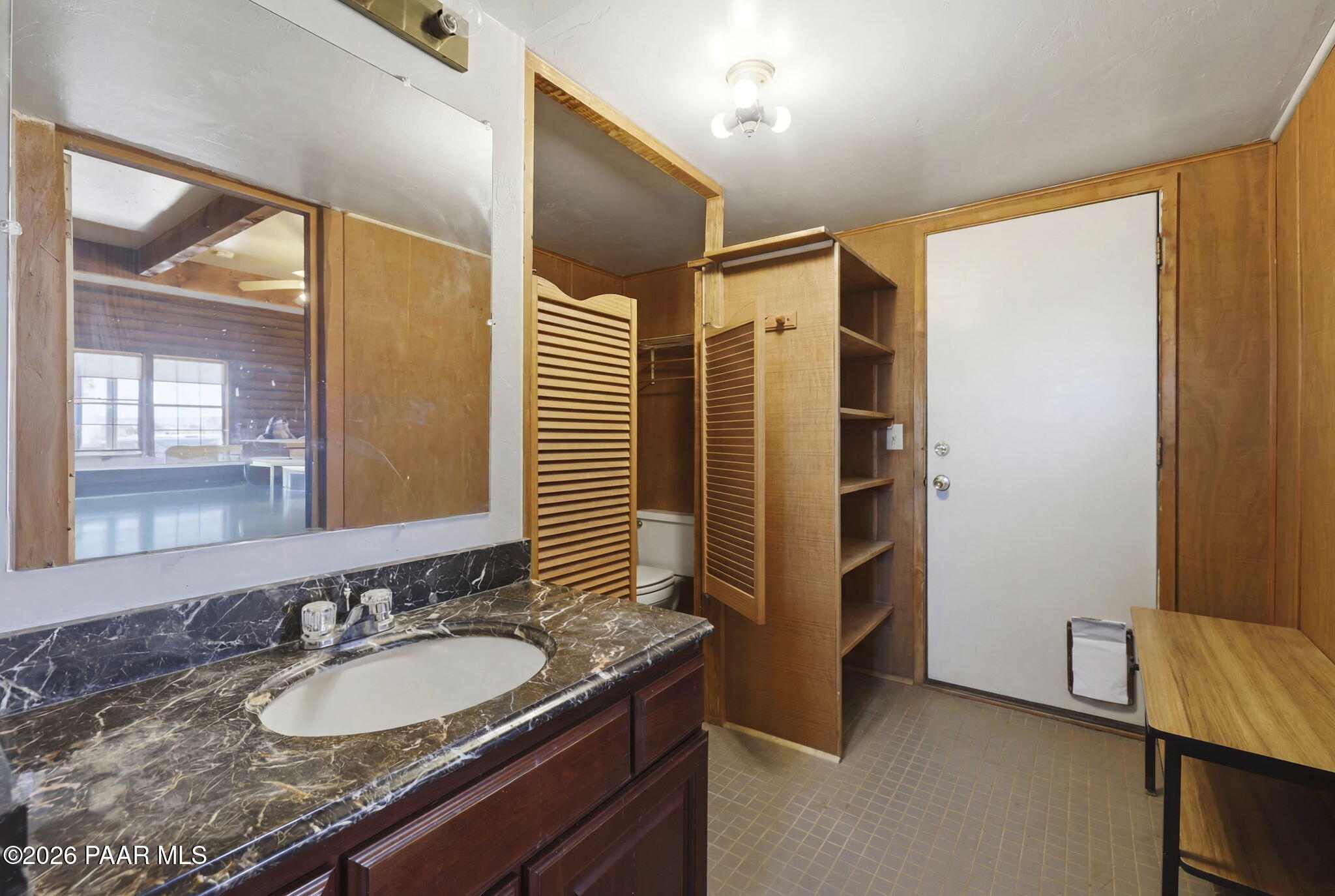 4005 West Cool Valley Road Chino Valley, AZ 86323 - Photo 7 of 19 Primary Bathroom