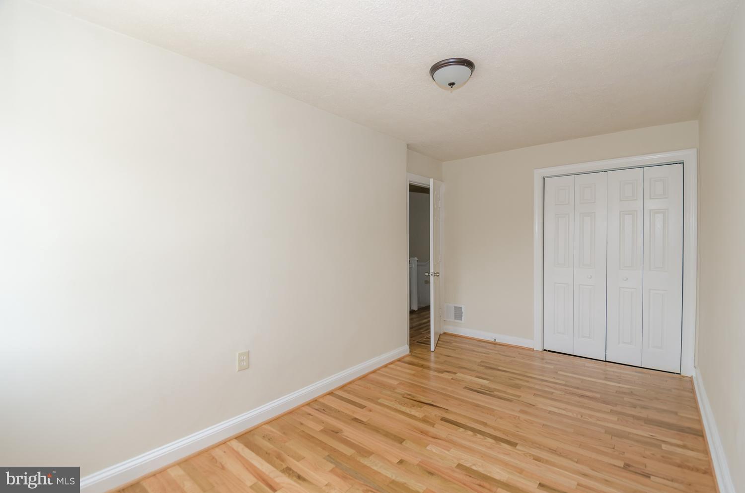 324 Old Riverside Road Baltimore, MD 21225 - Photo 15 of 17 Bedroom