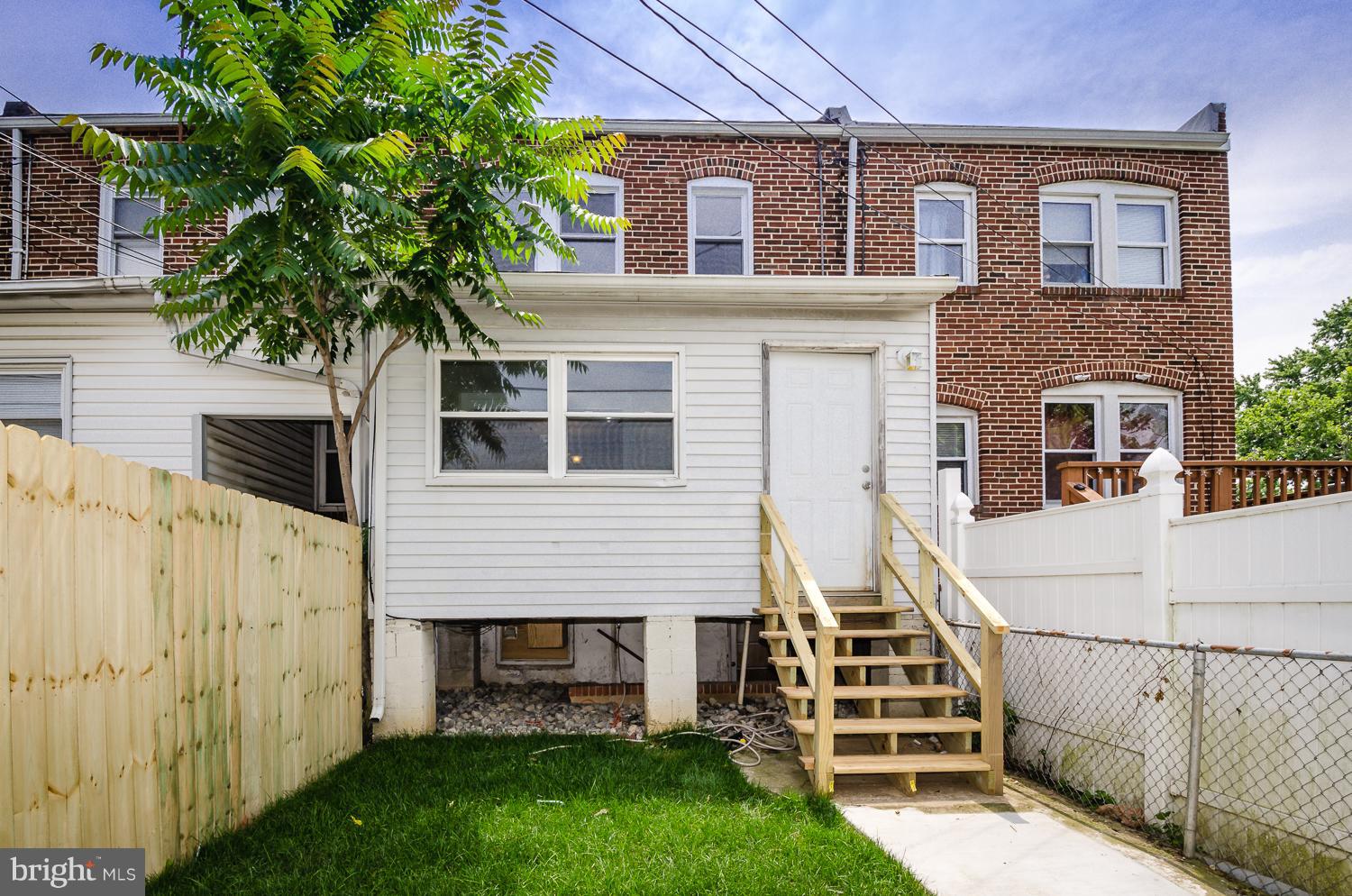 324 Old Riverside Road Baltimore, MD 21225 - Photo 17 of 17 Back with enclosed add on!