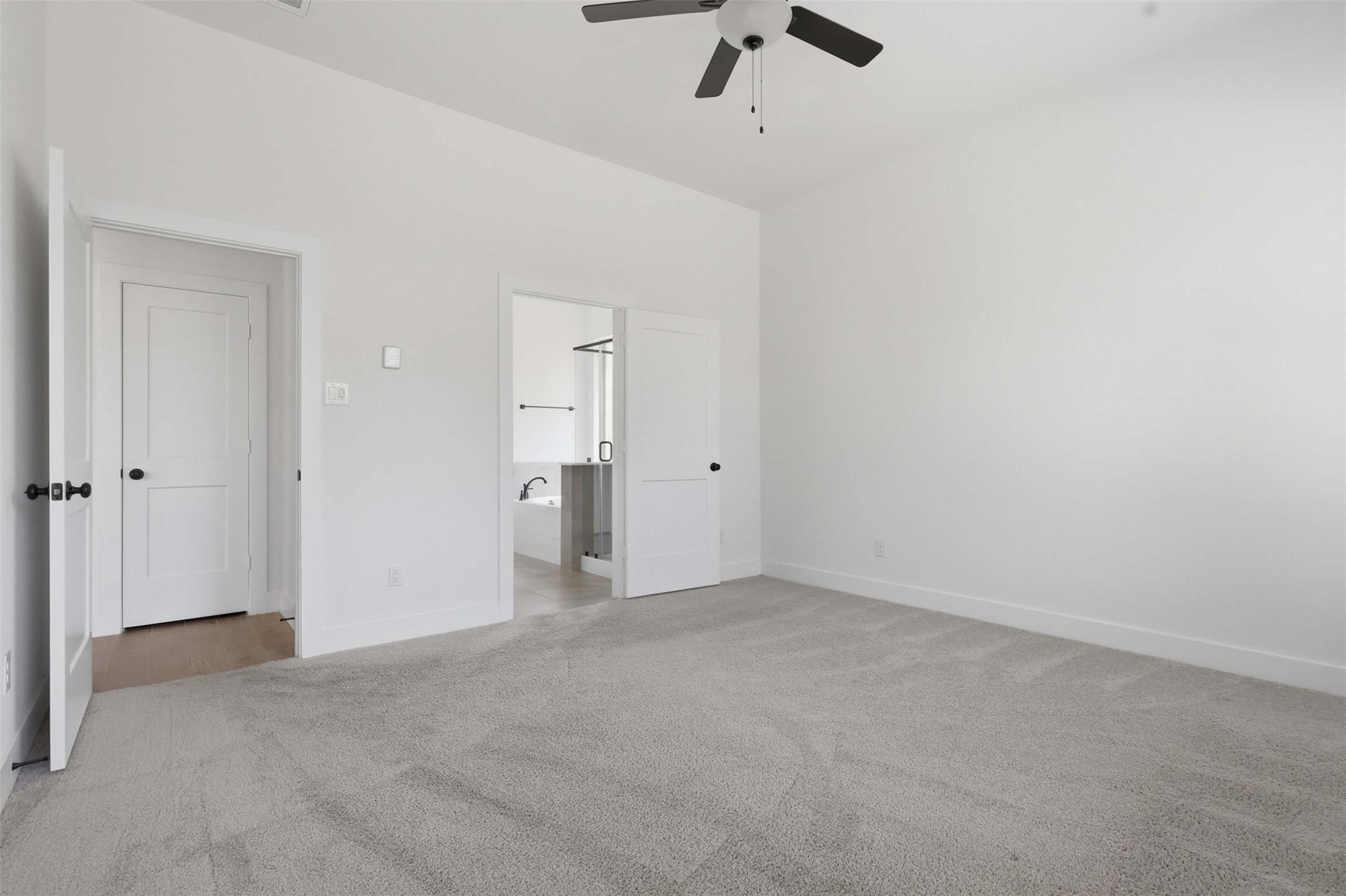 313 Rise Lane Montgomery, TX 77316 - Photo 11 of 21 Gallery Image 11