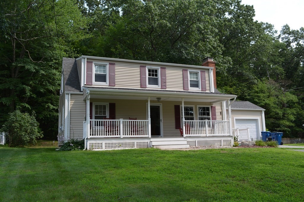 247 Laurel Road West Springfield, MA 01089 - Photo 1 of 41 Gallery Image 1