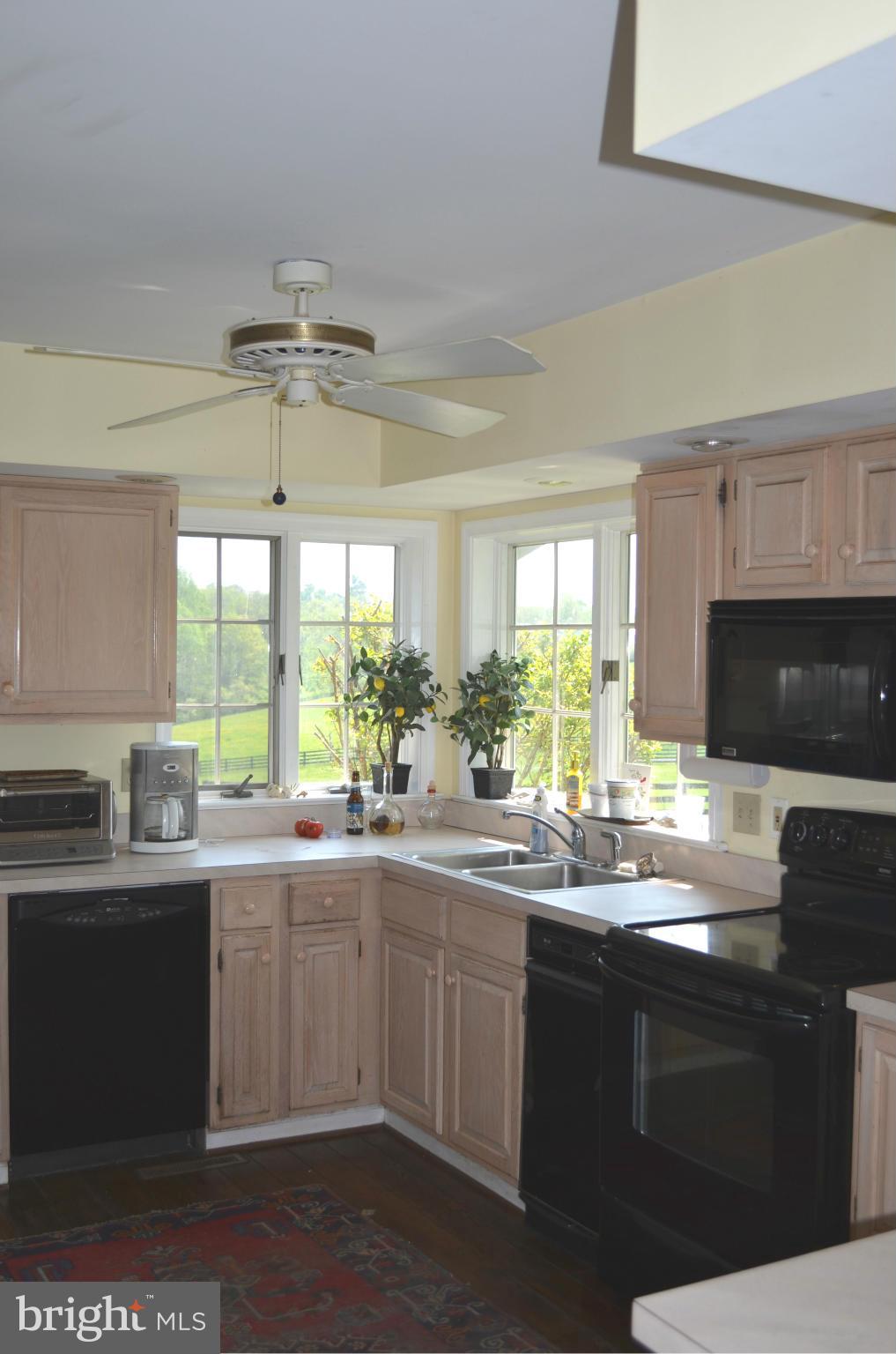 7630 Enon Church Road The Plains, VA 20198 - Photo 13 of 30 Kitchen