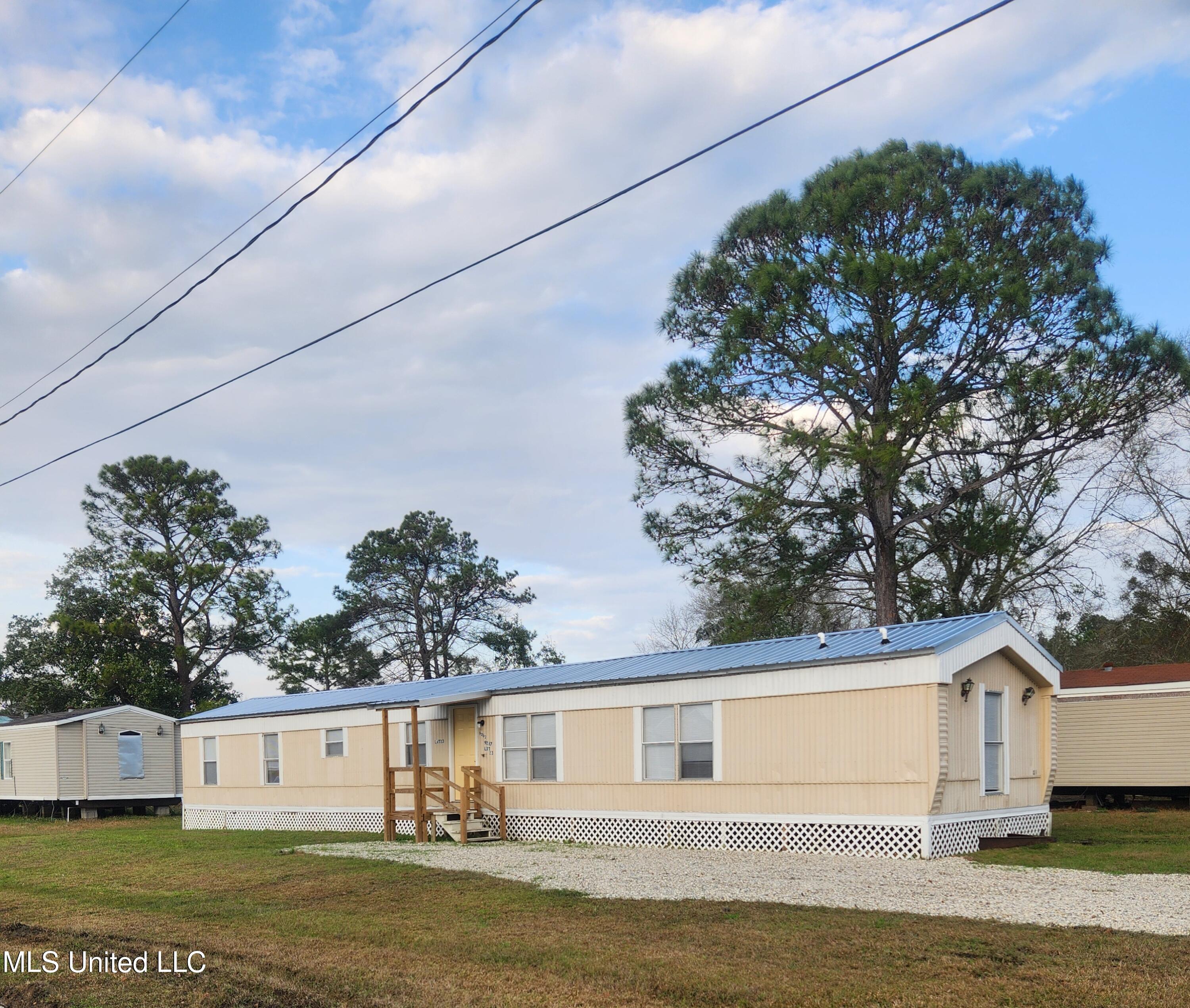 9267 Cuandet Road, Unit 23 Gulfport, MS 39503 - Photo 2 of 19 20250212_165104