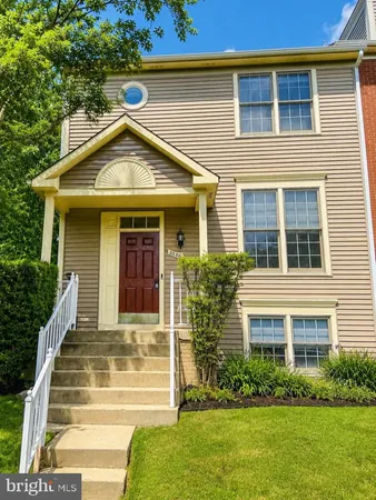 $700,000 | 3859 Zelkova Court, Fairfax, VA 22033