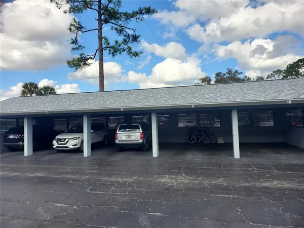 $206,900 | 251 Orange Grove Drive, Unit 8, Ormond Beach, FL 32174