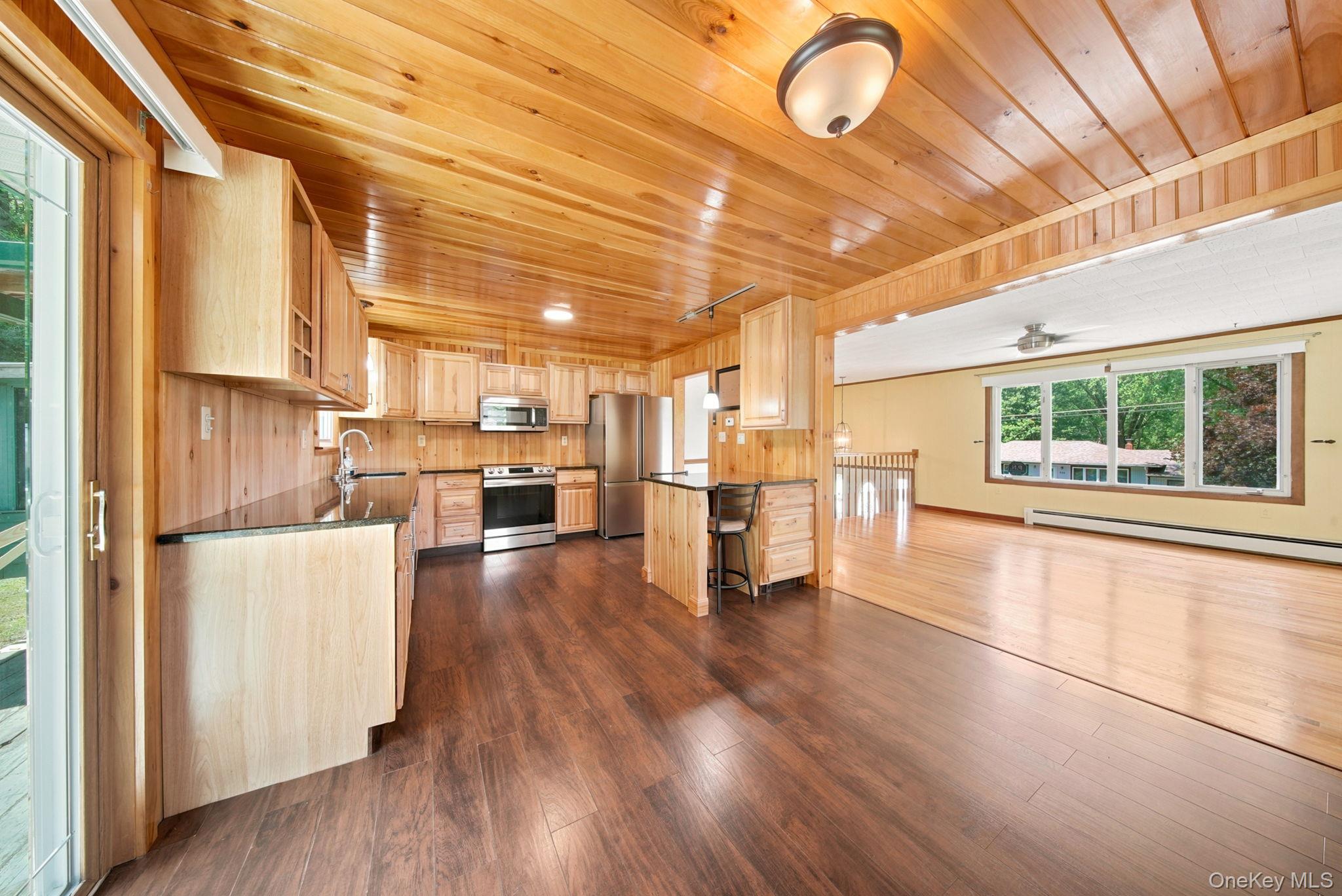 157 Ballard Road Mongaup Valley, NY 12762 - Photo 5 of 32