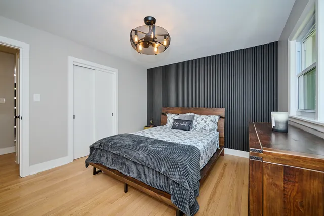 $865,900 | 4555 Cleveland Street, Skokie, IL 60076