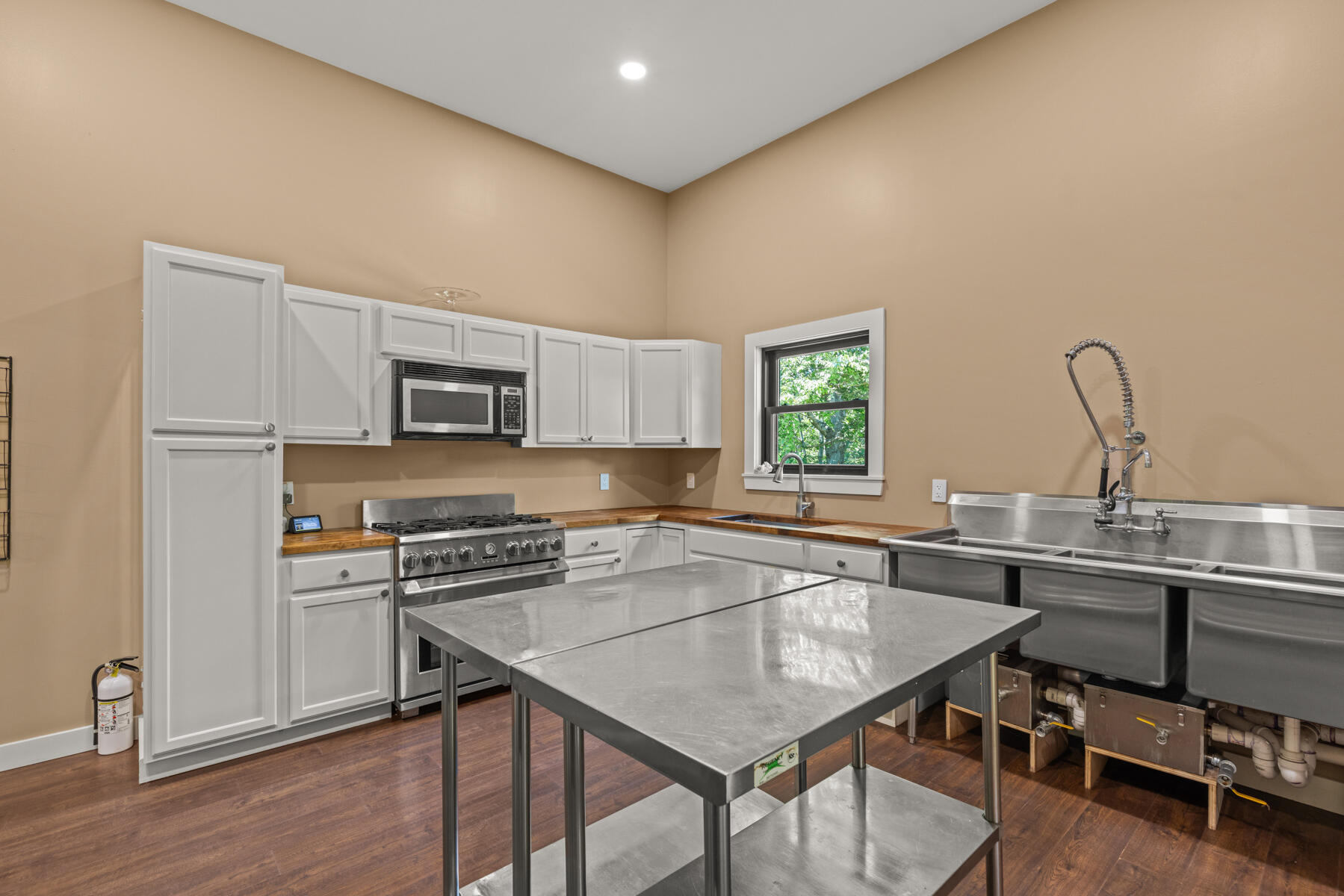 10 Lewis Road Kittery, ME 03904 - Photo 11 of 65 LaBrie-Media-Photos-47