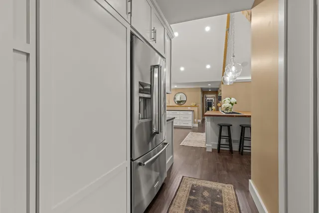 $1,799,999 | 10 Lewis Road, Kittery, ME 03904