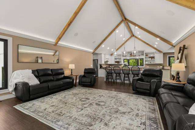 $1,799,999 | 10 Lewis Road, Kittery, ME 03904