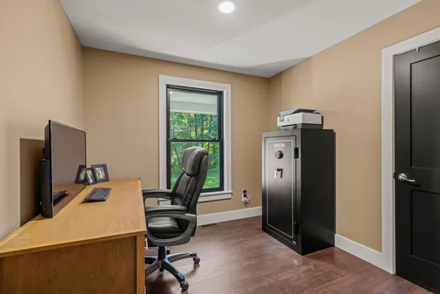 $1,799,999 | 10 Lewis Road, Kittery, ME 03904