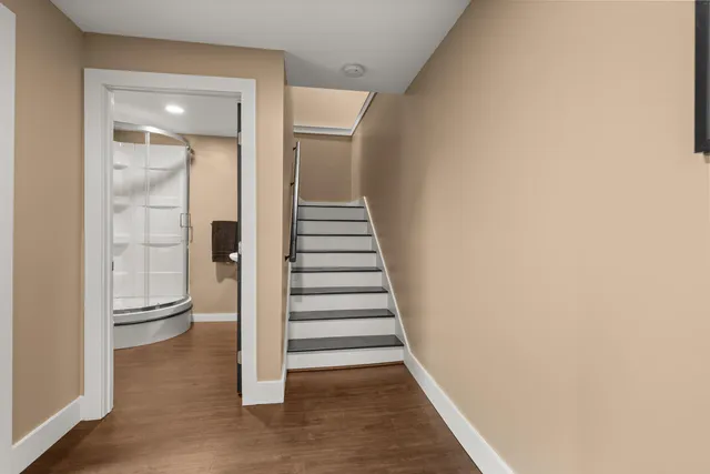 $1,799,999 | 10 Lewis Road, Kittery, ME 03904