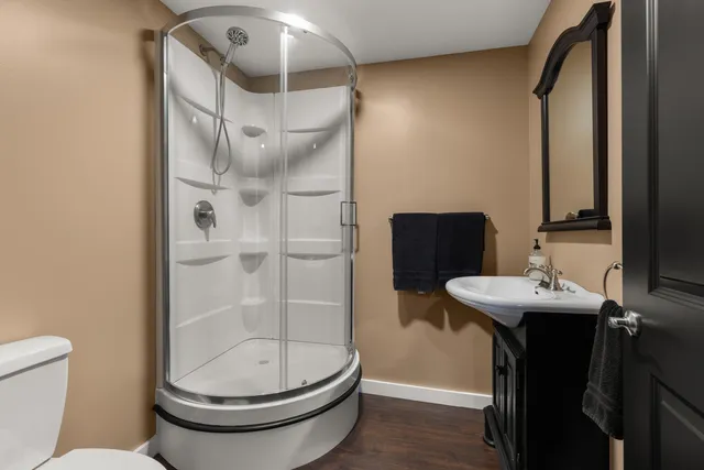 $1,799,999 | 10 Lewis Road, Kittery, ME 03904