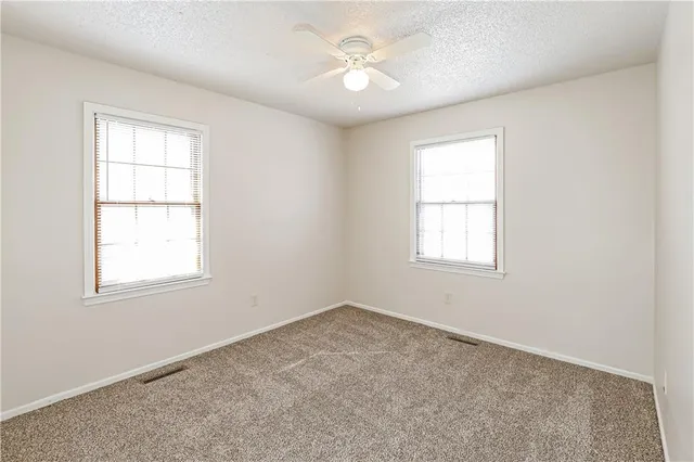 $2,275 | 1639 Southeast Boone Trail, Lee's Summit, MO 64063