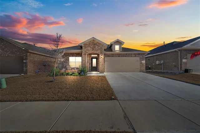 $350,000 | 5229 Blue Night Drive, Fort Worth, TX 76179