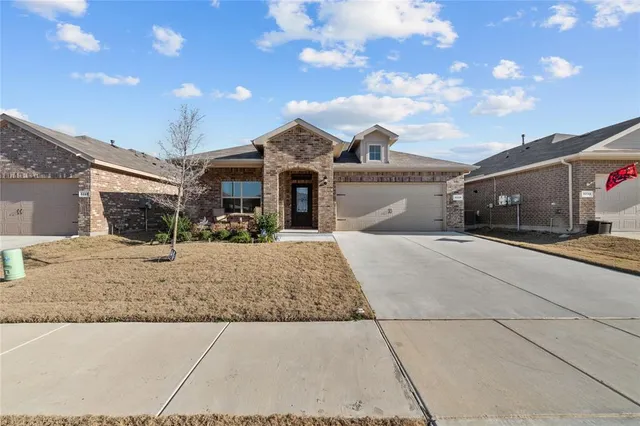 $350,000 | 5229 Blue Night Drive, Fort Worth, TX 76179