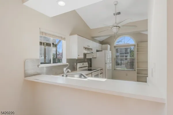 $485,000 | 412 Cardinal Lane, Bedminster, NJ 07921