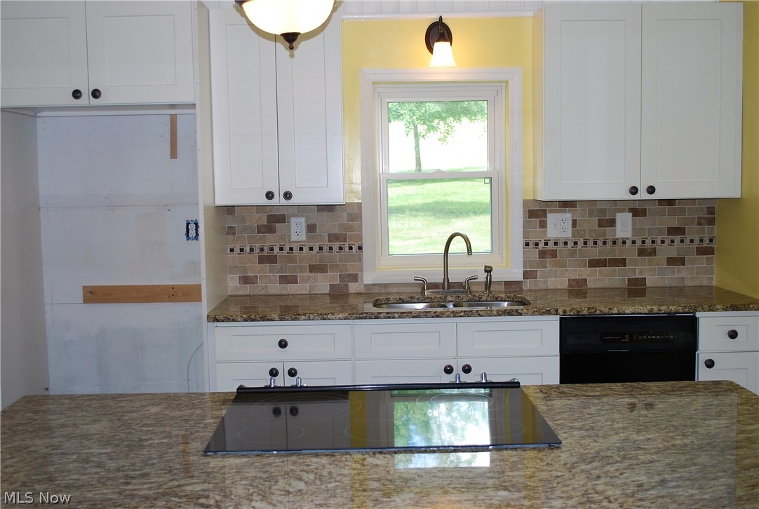 620 Silvercrest Road Wadsworth, OH 44281 - Photo 6 of 25 Gallery Image 6