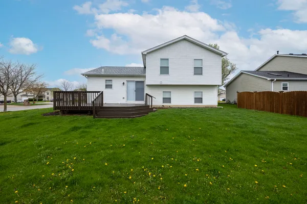 $344,500 | 1500 Green Trails Drive, Plainfield, IL 60586