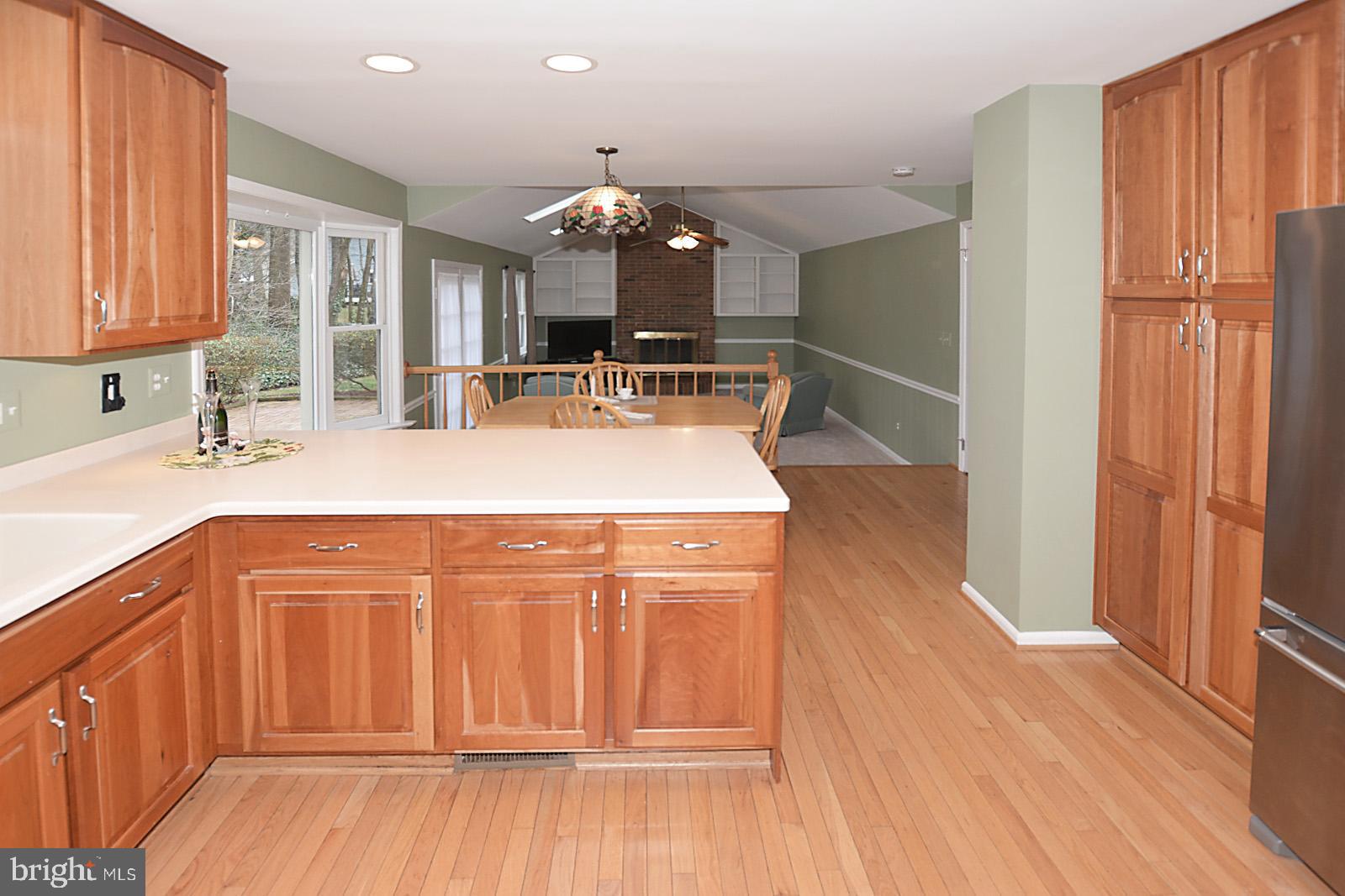 6113 Eagle Landing Road Burke, VA 22015 - Photo 14 of 41 Open view from Kitchen into the Family Room.