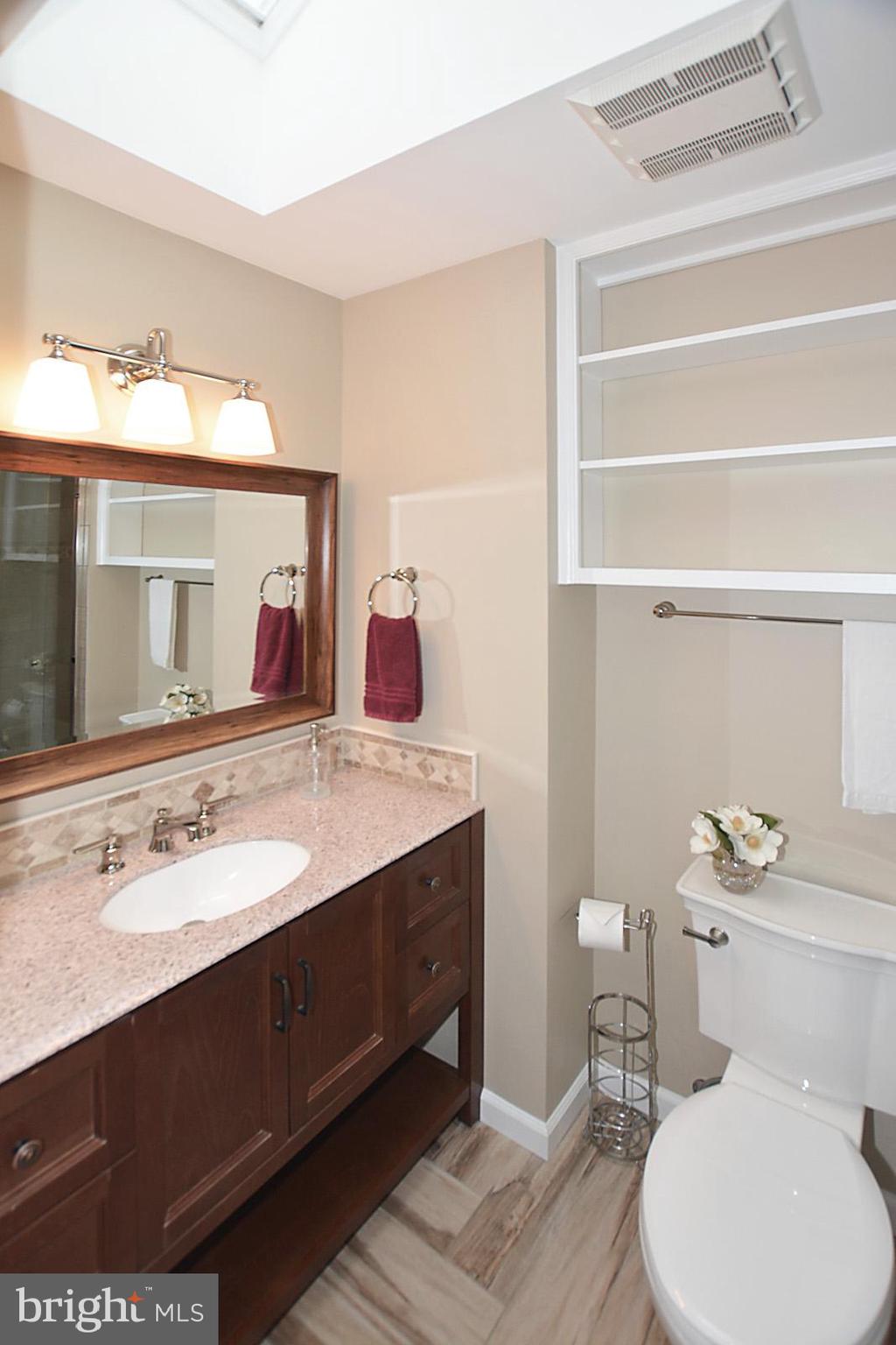 6113 Eagle Landing Road Burke, VA 22015 - Photo 23 of 41 Nicely updated bath w/granite counter,porcelain fl