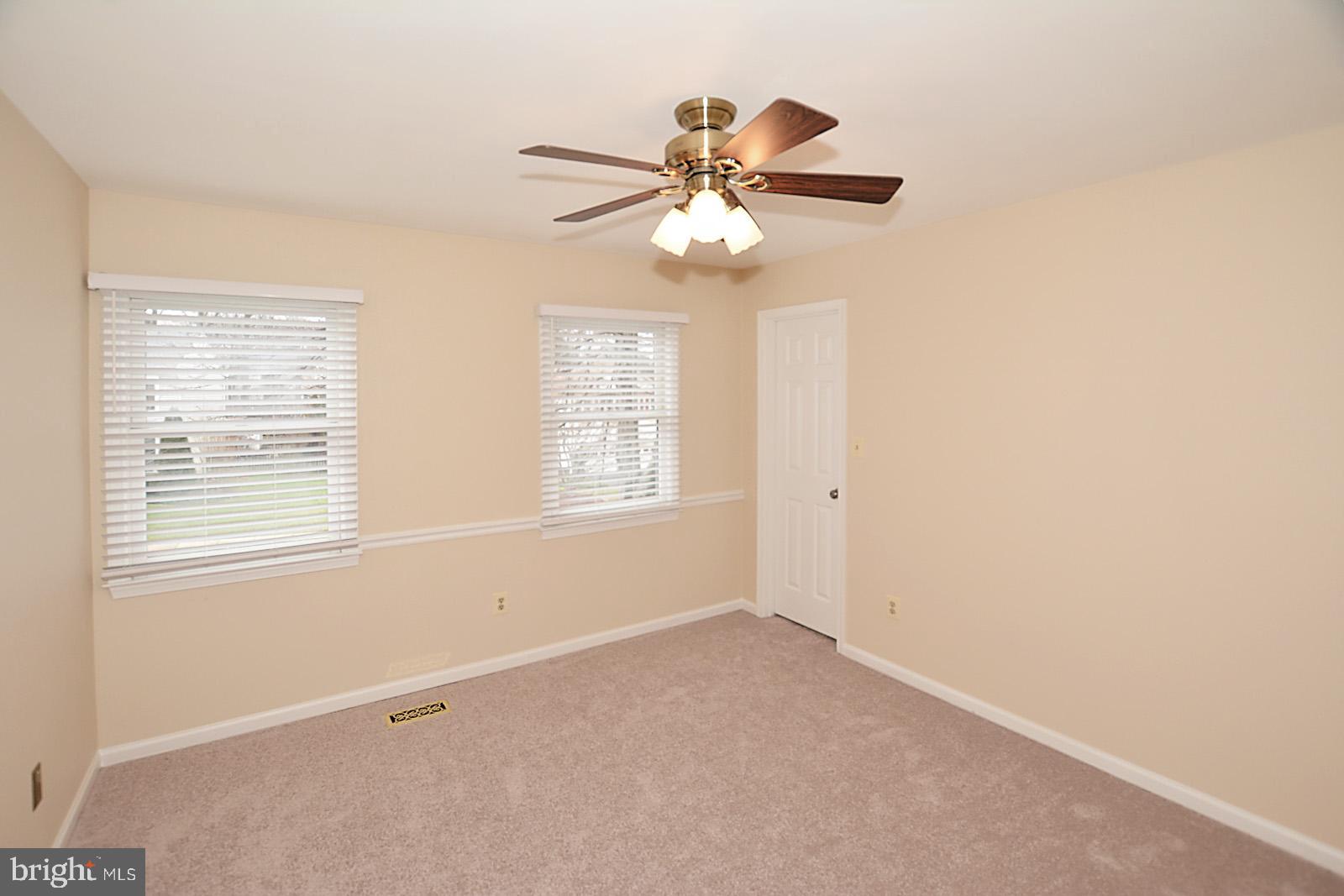 6113 Eagle Landing Road Burke, VA 22015 - Photo 27 of 41 Front-facing 12 x 11 BR w/ 2 windows + W-I-C