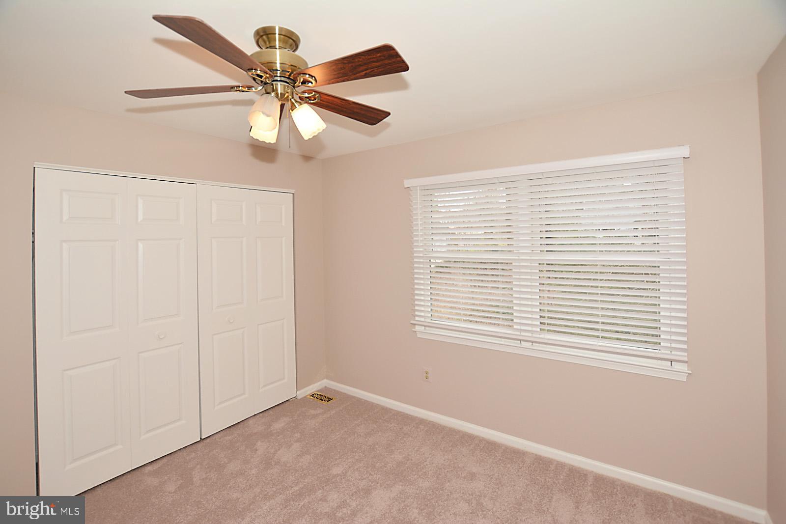 6113 Eagle Landing Road Burke, VA 22015 - Photo 29 of 41 Rear-Facing BR with big closet, double window.