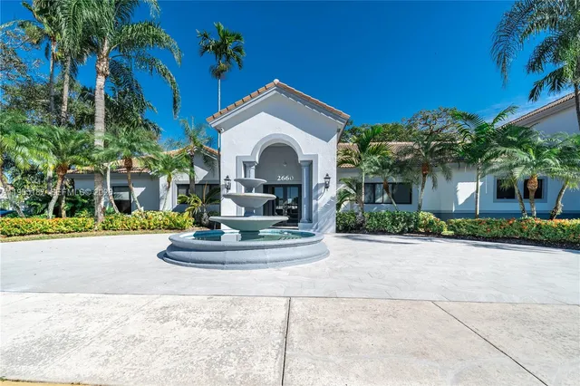 $2,480 | 2640 South University Drive, Unit 220, Davie, FL 33328